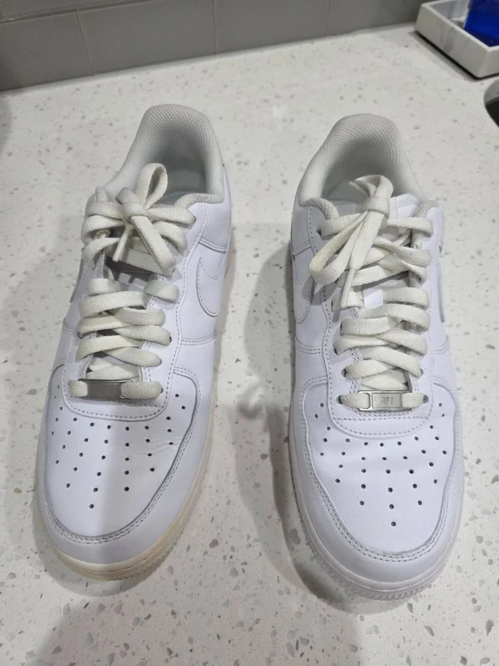 Nike Air Force 1 Low '07 Triple White Size 8.5M / 10W CW2288-111